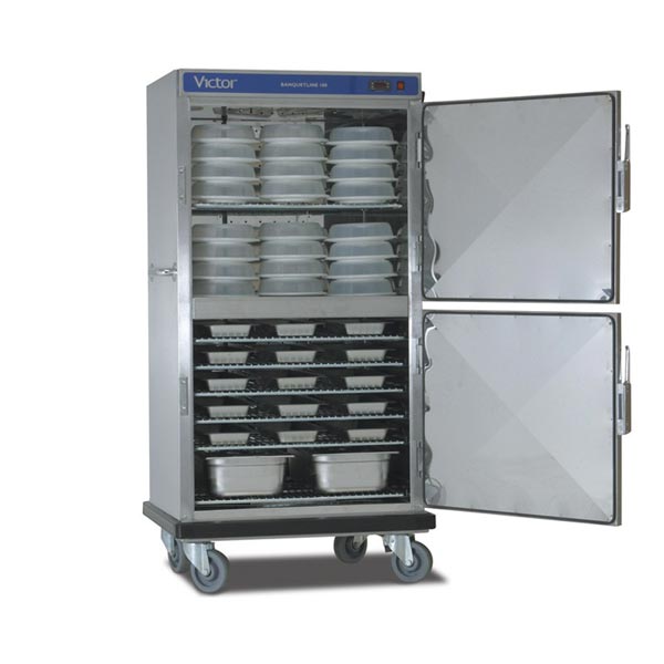 Alto Shaam - 4 Shelves, 96 Plated Meal Capacity or 22 x 1/1 Gastronorm Pans D2.5" (65mm) - W38"x31"Dx68"H (96x78x171cm), 3kW